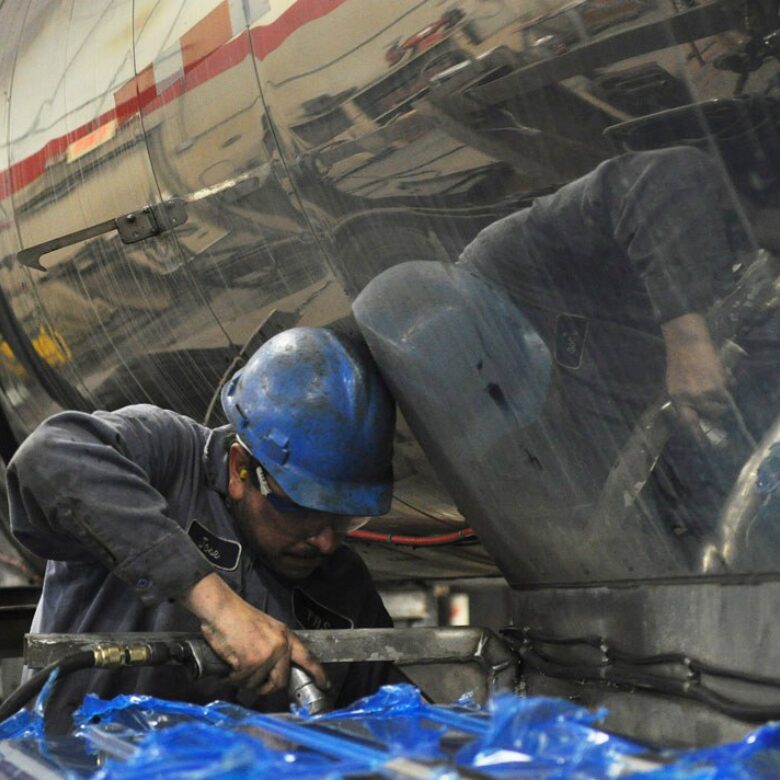 Chicagoland truck and trailer maintenance